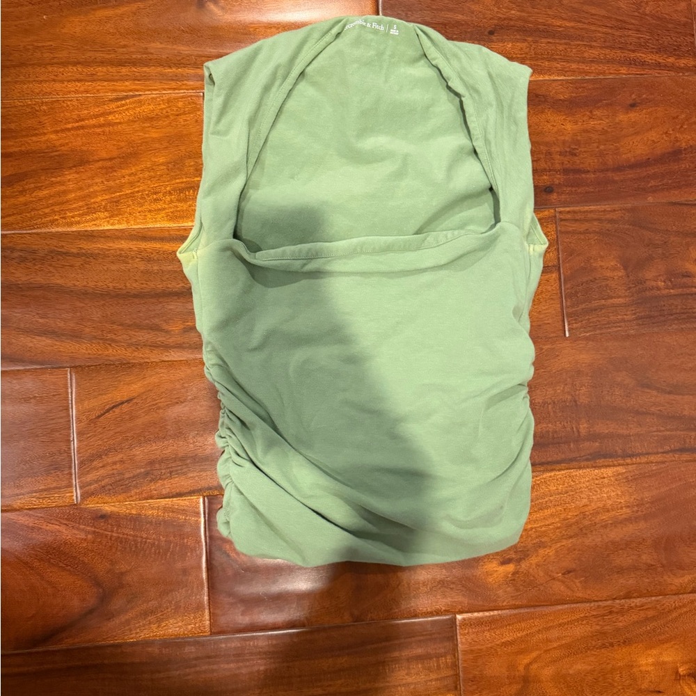 Abercrombie Women’s Sleeveless Ruched Tank Top - Sage Green